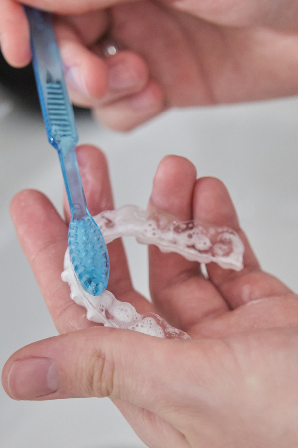 lavar ortodoncia invisible